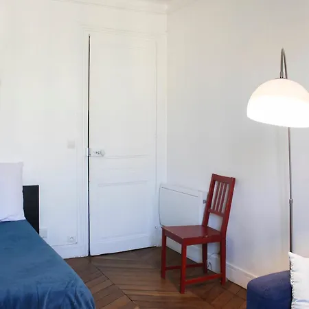 Apartment T3 For 5 In The 13th -